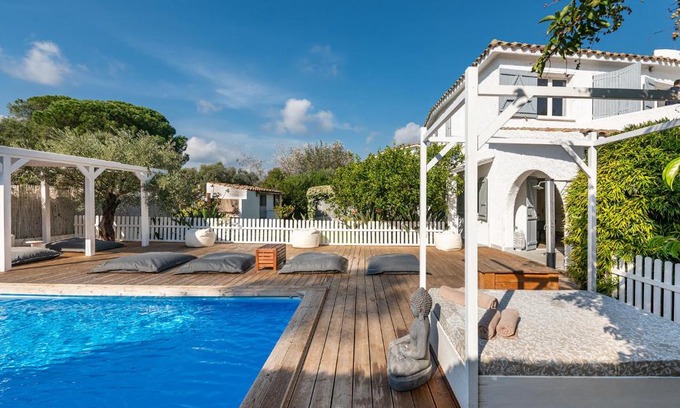 Sarroch Villa | Villa Virago