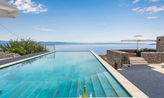 Opatija Villa | Villa View Kvarner in Opatija by Villas Guide