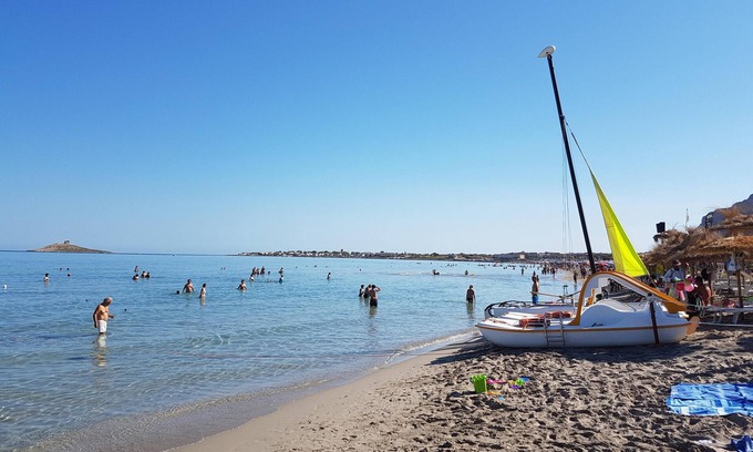 Capaci Villa | Villa with a veranda and outdoor shower by the sea and cultural sites