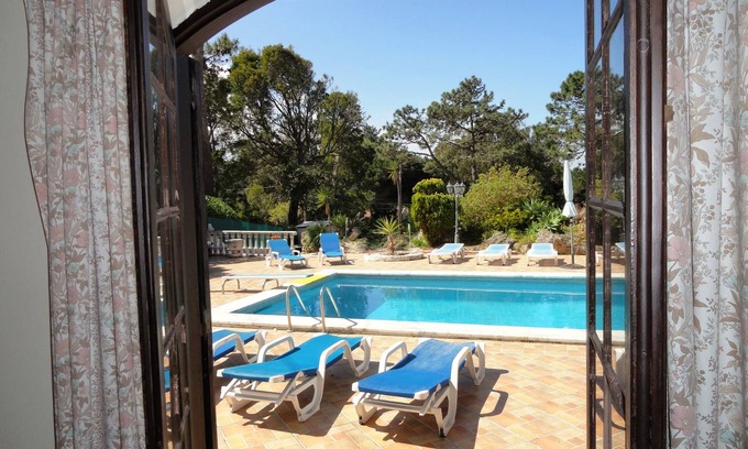 Praia das Macas House | Villa with heated Pool, for 12 adults, near the Beach, Sintra area, Lisbon Coast