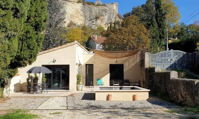 Vaison-la-Romaine Villa | Villa with pool at the foot of the medieval city