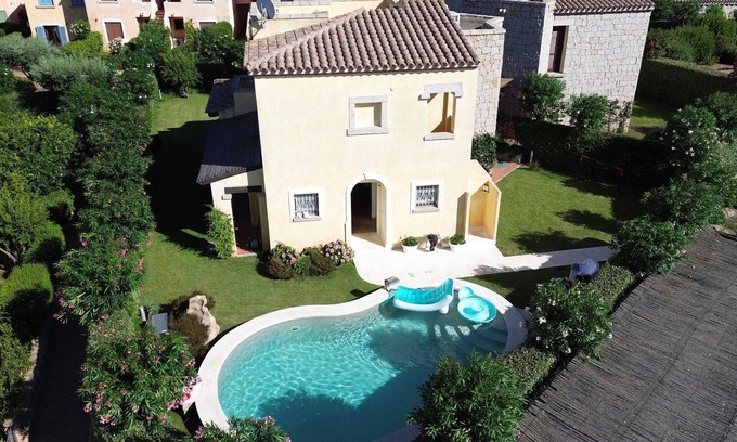 Porto San Paolo Villa | Villa with pool view Tavolara - Porto San Paolo