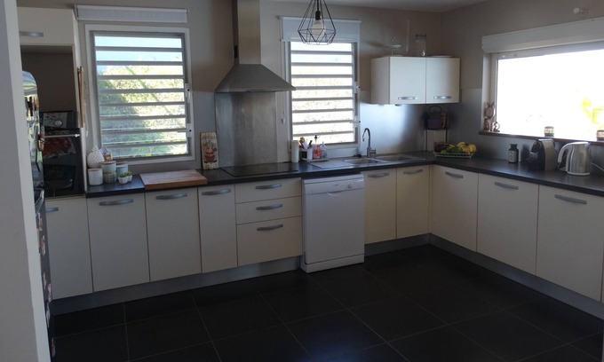 Le Gosier House | Villa with pool in Gosier, beaches 5 min away