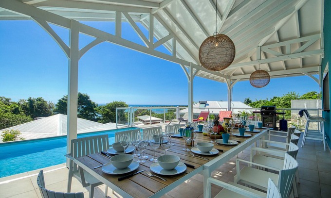Le Diamant Villa | Villa with pool (MQDI98 13 pers)