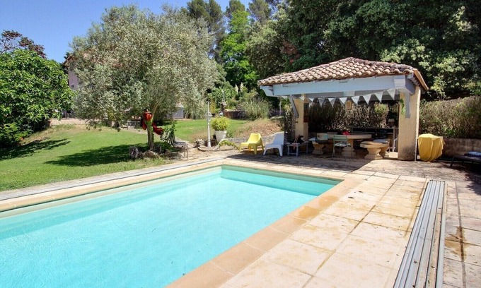 Cabries Villa | Villa with private pool and spa between Aix-en-Provence and Marseille
