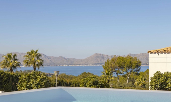 Alcudia Villa | Villa with seaview of the bay of Pollensa and Formentor