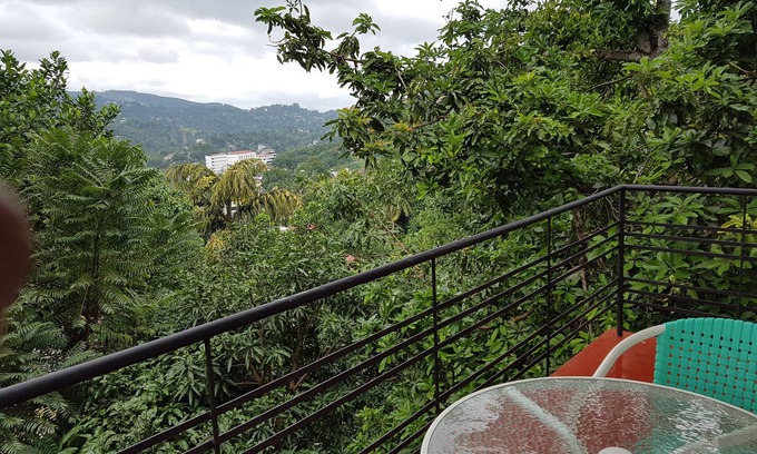 Primrose Hotel | Villa107