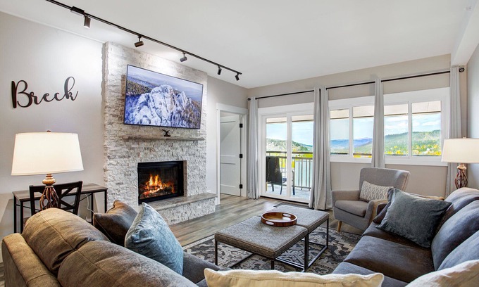 Peak 9 Condo | Village at Breck Amazing Mtn and Town of Breck Views Ski In/Ski Out