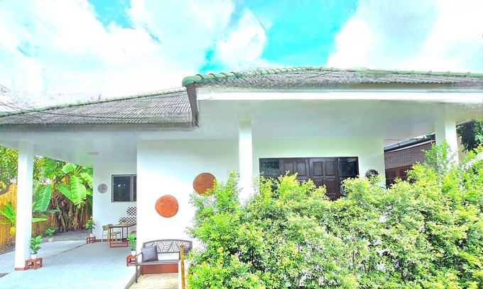Patong House | Village Beach House III