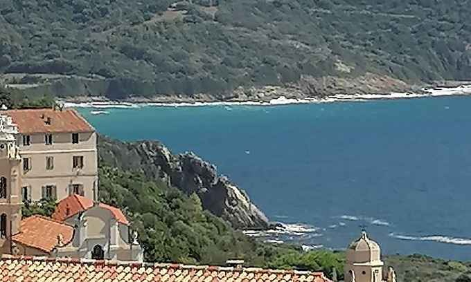 Cargese House | Village house with sea view Pets welcome!