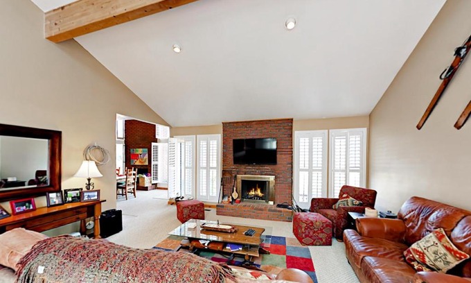 South Snyderville Basin House | Village Round Dreams