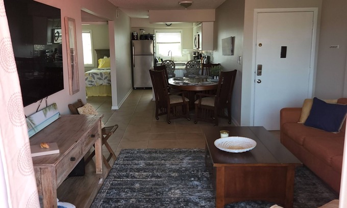Pensacola Beach Condo | Villas on the Gulf condo with pool and gulf access cat walk