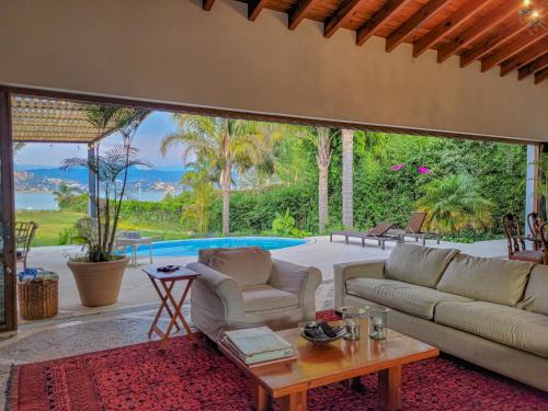El Santuario Villa | Villas Valle