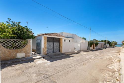 La Strea House | Villetta Tiziana by BarbarHouse