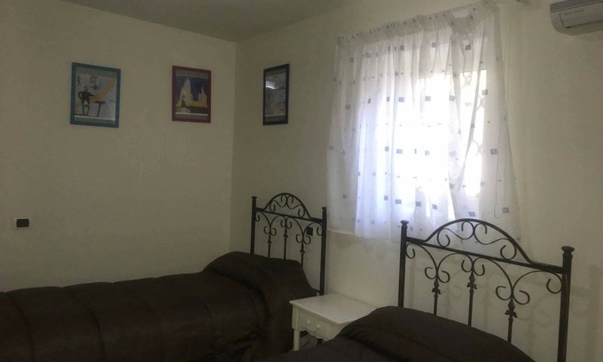 Torre Annunziata House | Villino Michel three-room apartment a stone's throw from the center of Torre Annunziata