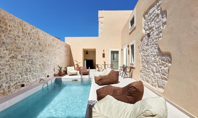 Archanes Apartment | Vin Dimora Suites