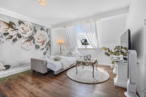 Hattingen Apartment | VinhMinh Homes Apartment - Weihnachtsmarkt, Zentral, 4 Personen, freies Parken, WLAN und Arbeitsplatz