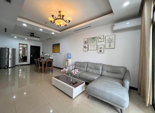 Thanh Xuan Apartment | Vinhomes Royal City 3 Bedrooms