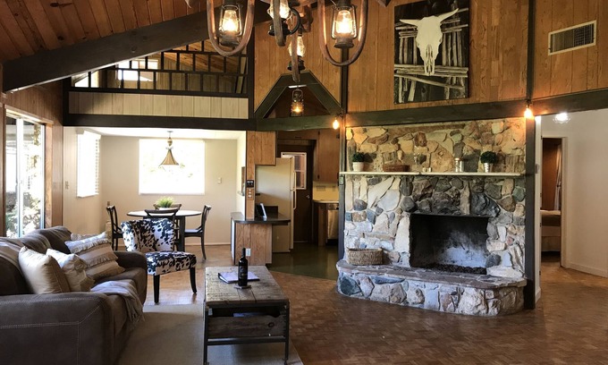 Paso Robles House | Vintage Adelaida Home on 16 acres