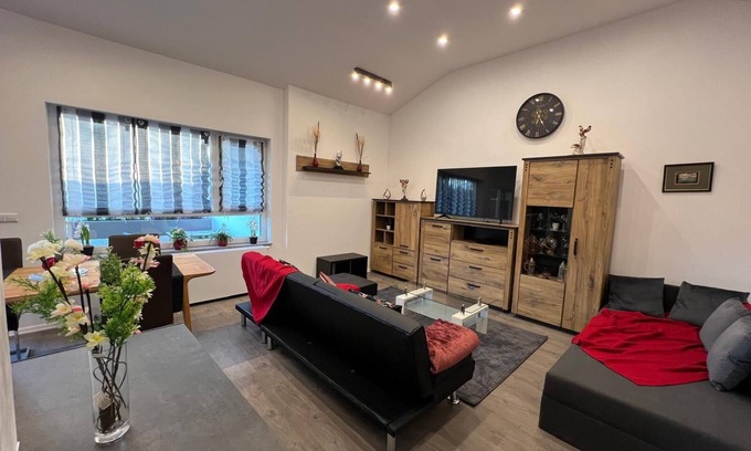 Wiesloch Apartment | ❤ VipStay Your stylish 58m2 suite with balcony, free parking and Wi-Fi ❤