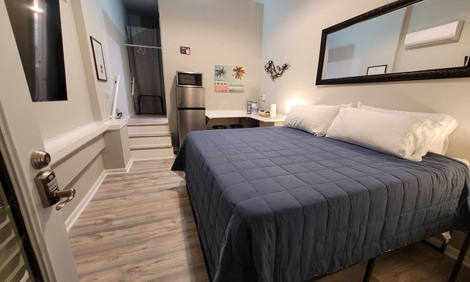 Northeast Virginia Beach Apartment | Virginia Beach Resort Area Efficiency