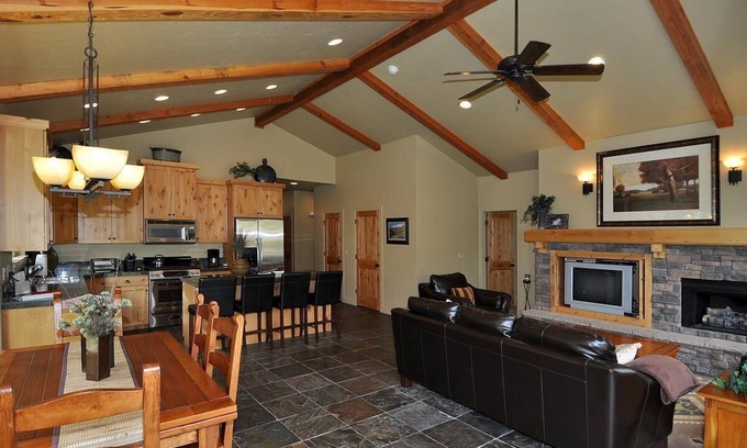 Eden House | Visit Paradise in Eden, Snowbasin, Powder Mountain, and Pine View