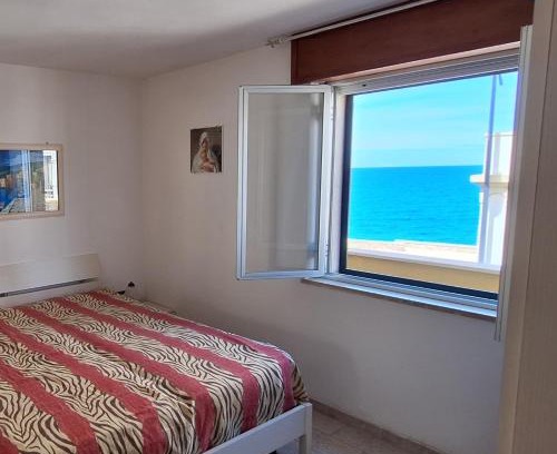 Centro Storico Apartment | Vista scogliera e spiaggia