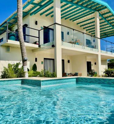 Oranjestad Apartment | Vistalmar Ocean Suites