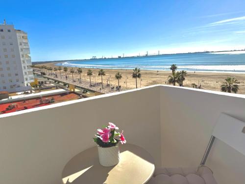 Valdelagrana Apartment | Vistas al mar primera linea playa Valdelagrana