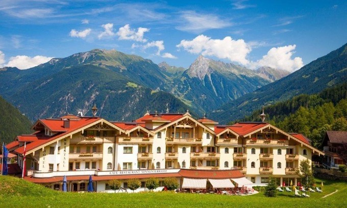 Finkenberg Hotel | Vital Sporthotel Kristall