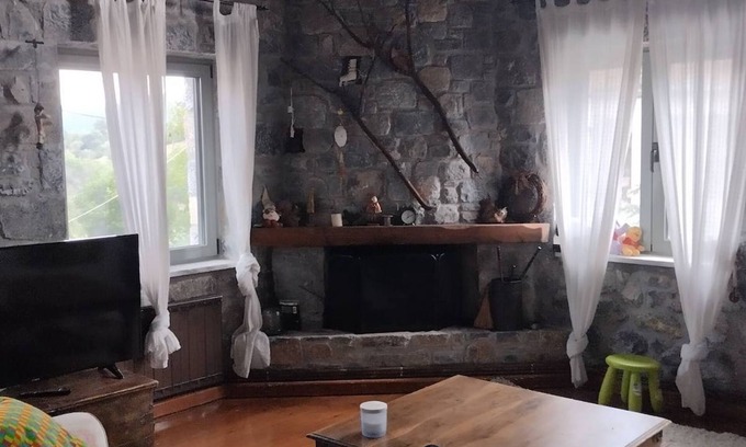 Nimfasia House | Vitina Number 5 House