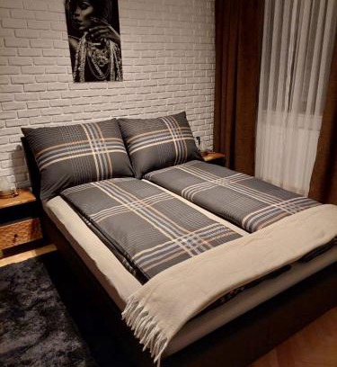 Resita Apartment | VITRUVIAN Apartament 13 - Self check in 24h