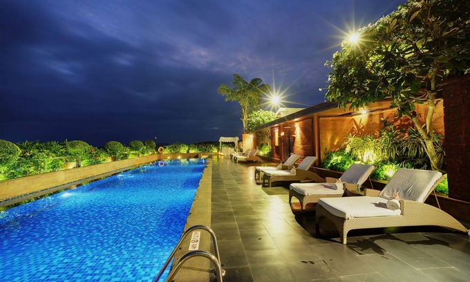 Panaji Hotel | Vivanta Goa, Panaji
