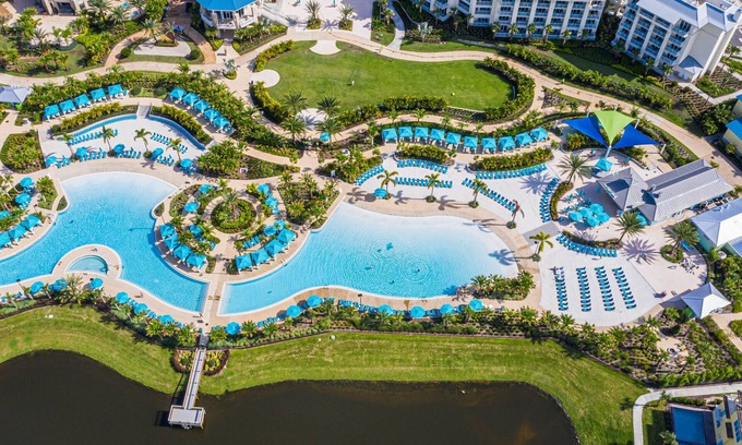 West Kissimmee Cottage | Vivid Villa near Disney with Margaritaville Resort Access - 2980CS