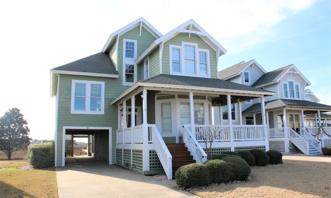 Manteo House | VL85 - Village Landings 85