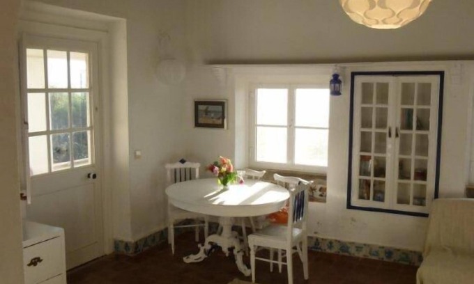 Azenhas do Mar Villa | VNSM - Rustic Villa on the cliff