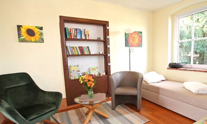 Eggesin Apartment | Vorp 3111 Kleine Oase - Tierfreundlicher Ferienhof Eggesin Vorp 3110