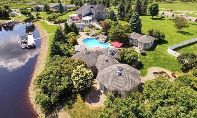 Papineau Regional County Municipality Other | Vrbo Property