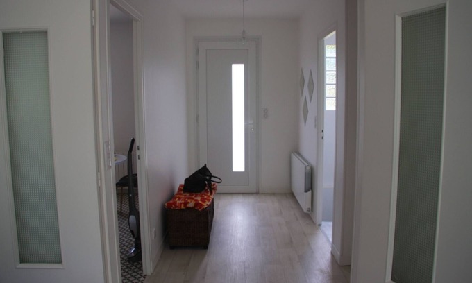 Etaules House | Vrbo Property