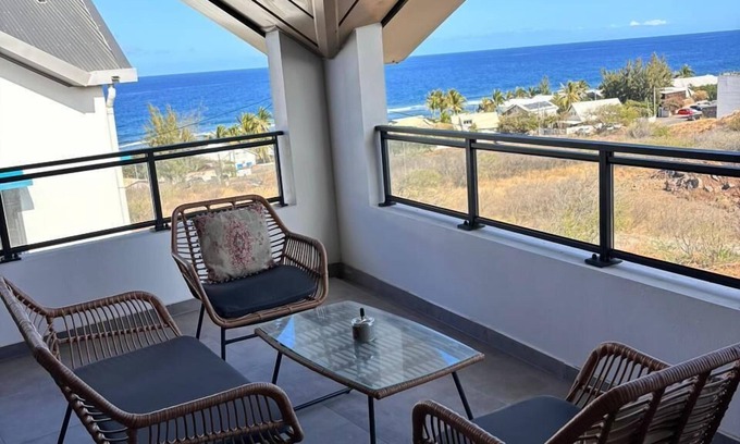 Trois-Bassins House | Vrbo Property