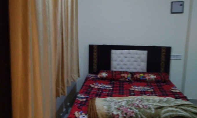 Vrindavan Apartment | VRINDAVAN APARTMENT FOR RENT