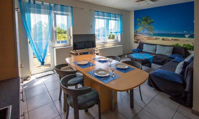 Nickenich Apartment | Vulkanpark-Ferienwohnung Karibic