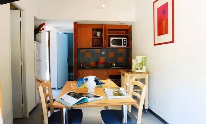 Montvalent Apartment | VVF Dordogne Lot - 4-room gite for 8 people on one level