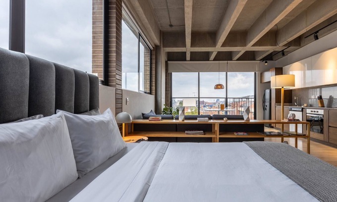 Chico Reservado Apartment | w Classy Loft in Parque 93