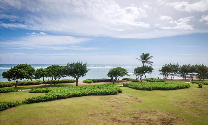 Wailua Condo | Waipouli Beach Resort Oceanfront 2 BD 3 BA