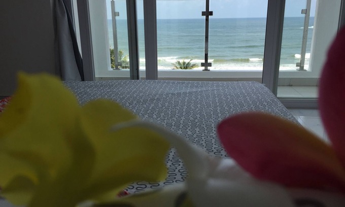 Mount Lavinia Apartment | Wake up to panoramic ocean views from almost every room.