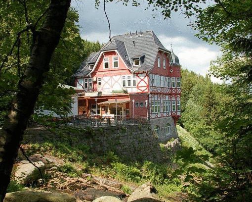 Wernigerode Hotel | Waldgasthaus & Berghotel Steinerne Renne