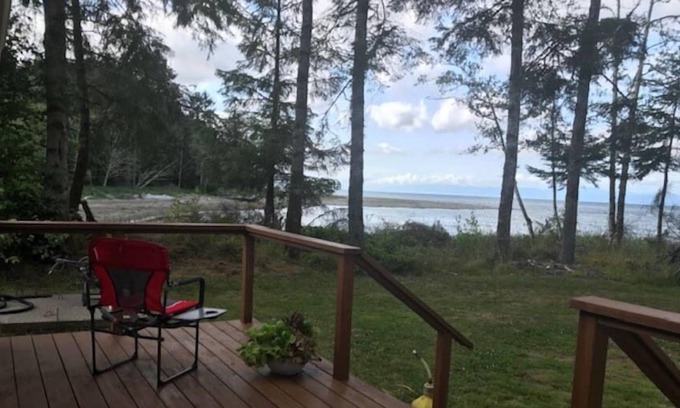 Sekiu Apartment | Walk out the front door, across a grass lawn and onto a sandy beach