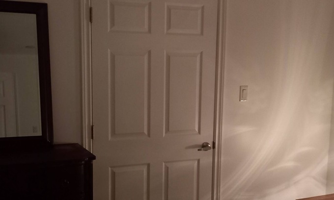 Bowmanville House | Walk out to Salmon Creek