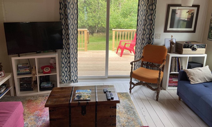 Seal Harbor Cottage | Walk to Acadia National Park